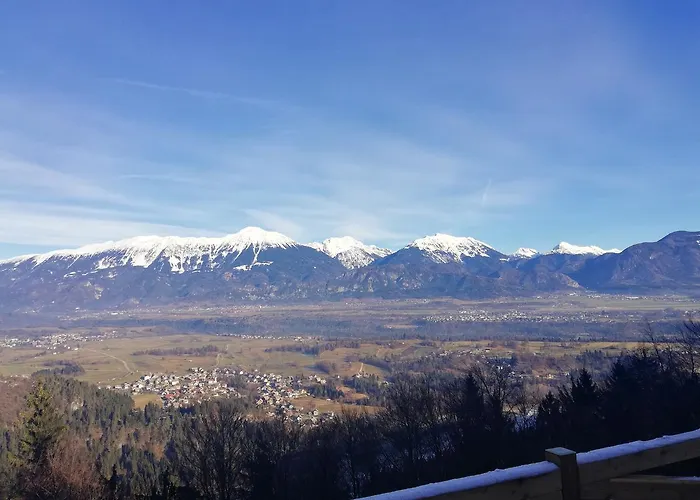 Koca Na Talezu לינה וארוחת בוקר Ribno