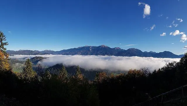 Koca Na Talezu לינה וארוחת בוקר