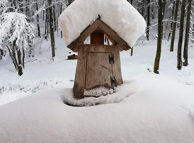فندق مبيت وإفطار Koca Na Talezu Ribno