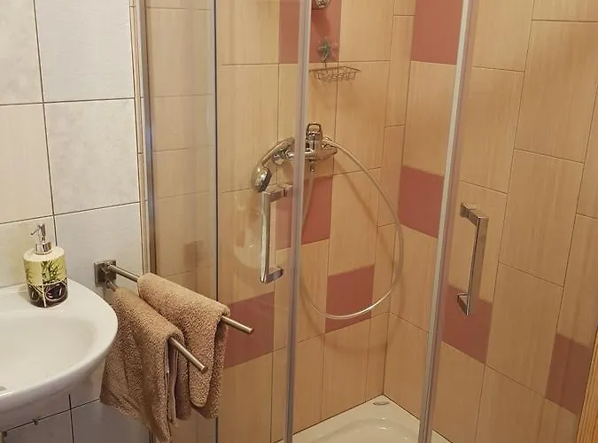 לינה וארוחת בוקר Koca Na Talezu