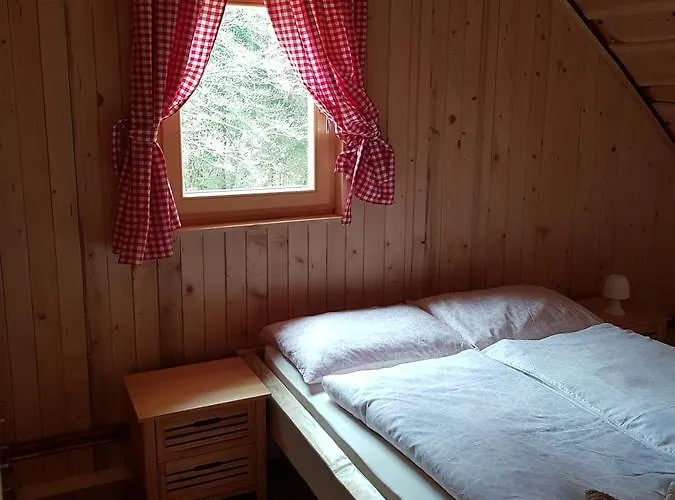 לינה וארוחת בוקר Koca Na Talezu Ribno