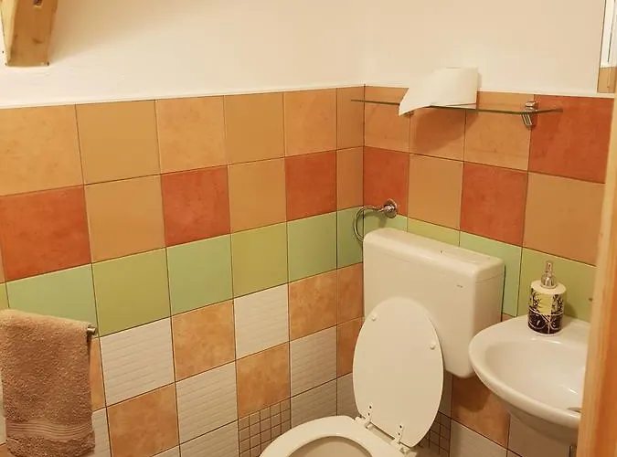 Koca Na Talezu לינה וארוחת בוקר Ribno